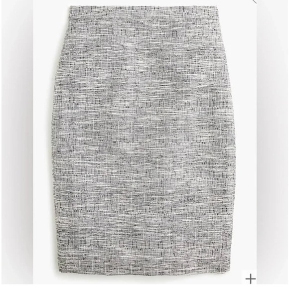 J. Crew Dresses & Skirts - J. Crew 365 Gray Tweed Pencil Skirt - 6